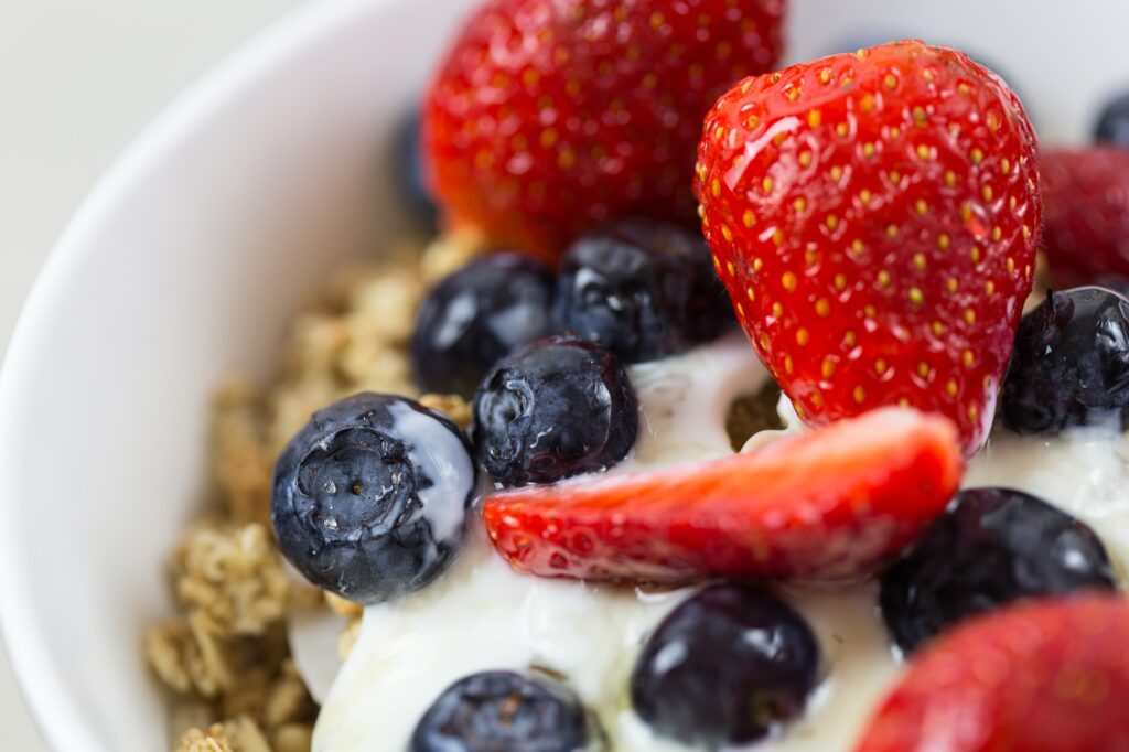 nutritional snack food berries